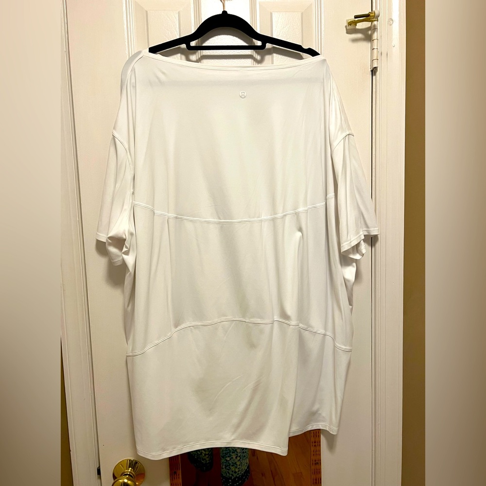 lululemon athletica White Short Sleeve Performance Tee